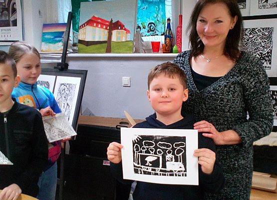 Warsztaty plastyczne "Spotkanie z grafiką – linoryt” grafika