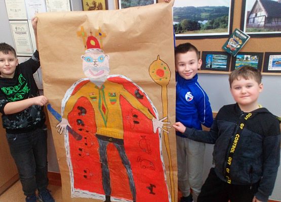 „Babcia Wróżka i Dziadek Król” …w klasie trzeciej grafika