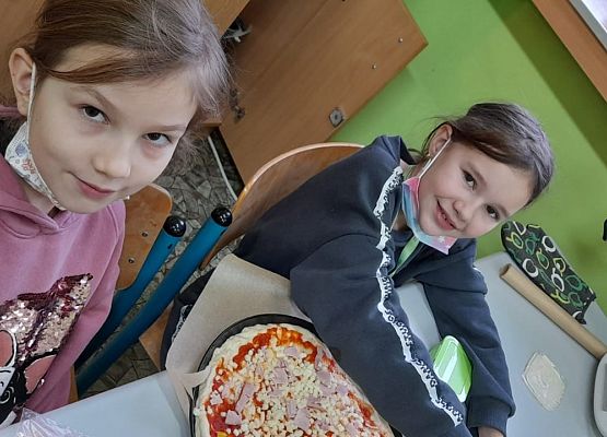 Dzień Pizzy w klasie 2b grafika