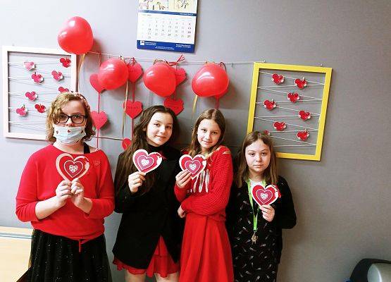 Walentynki w klasie 4 grafika