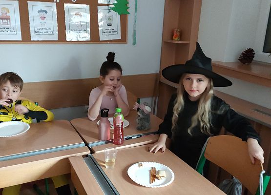 Bal karnawałowy kl.1 grafika