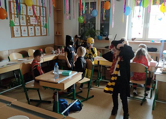 Bal karnawałowy kl.1 grafika