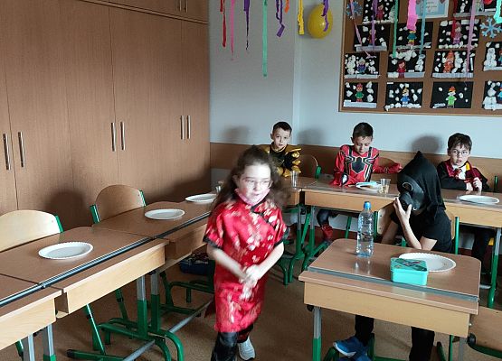 Bal karnawałowy kl.1 grafika