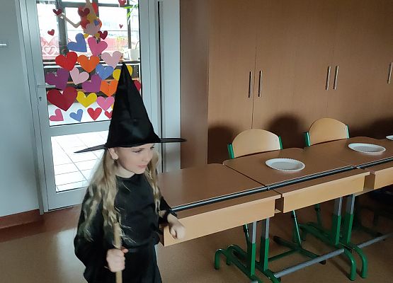 Bal karnawałowy kl.1 grafika