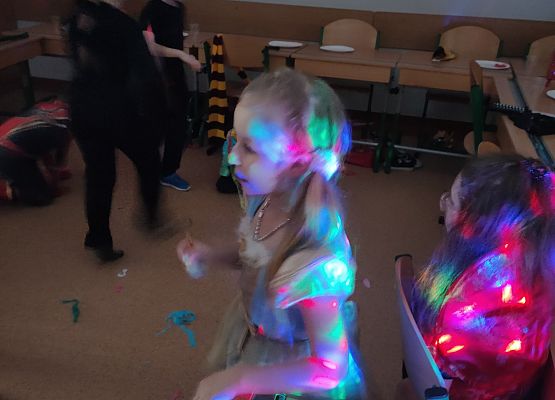 Bal karnawałowy kl.1 grafika