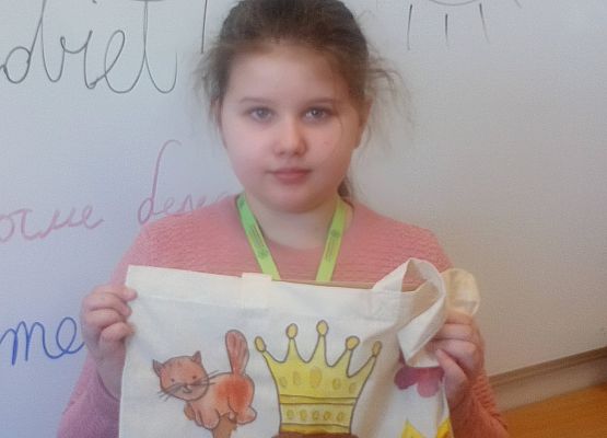 Dzień Kobiet w klasie trzeciej  grafika