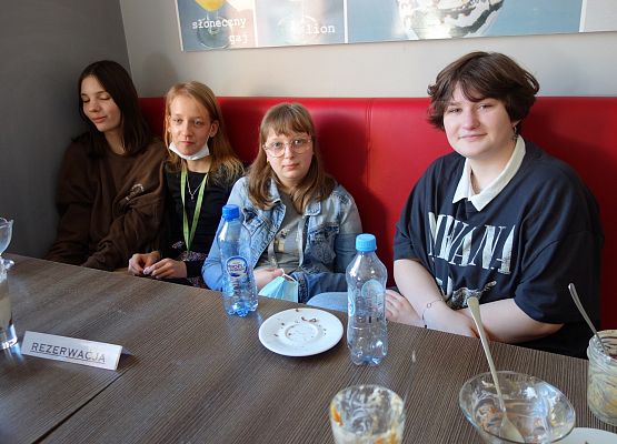 Dzień Kobiet w klasie VII b grafika