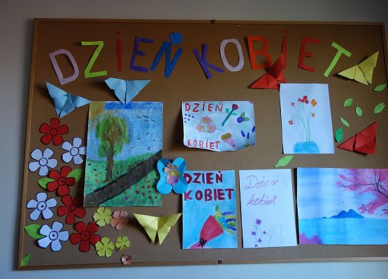 Dzień Kobiet w klasie VII b grafika