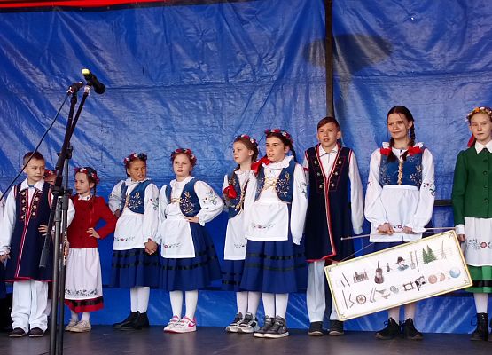 Solidarni z Ukrainą  grafika