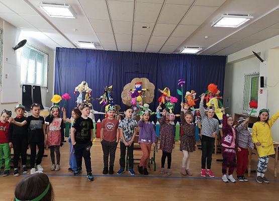 Obchody Pierwszego Dnia Wiosny w SJSP grafika