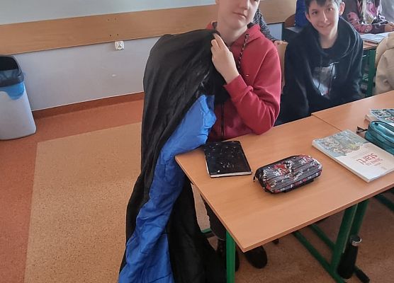 Dzień bez plecaka grafika