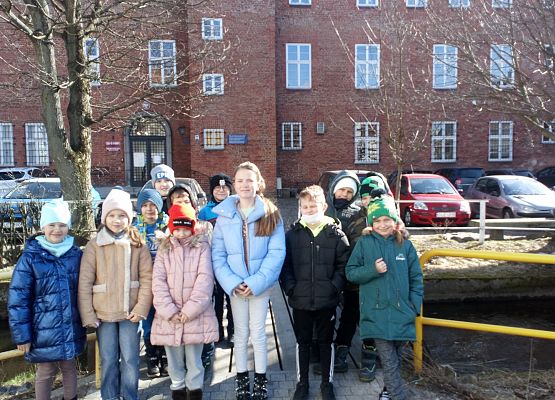 Klasy drugie w Muzeum Miejskim grafika