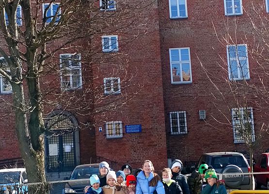 Klasy drugie w Muzeum Miejskim grafika