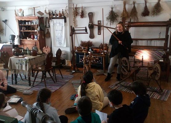 „Ginące rzemiosła na Kaszubach”- lekcja muzealna grafika