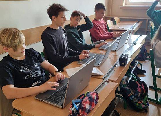 HTML - pierwsze kroki grafika