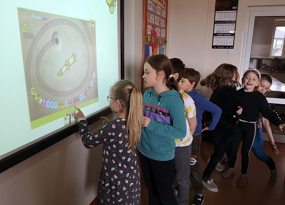 Łamigłówki Mądrej Główki grafika