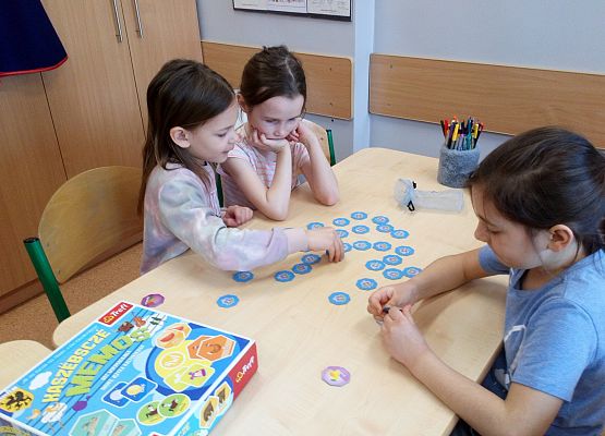 "Kaszëbsczé memos" – gra dydaktyczna grafika