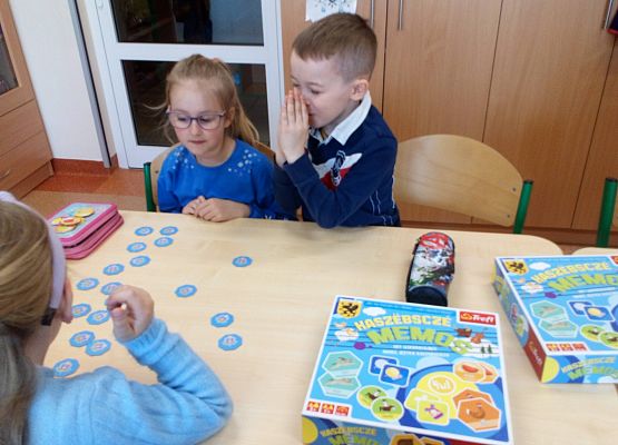 "Kaszëbsczé memos" – gra dydaktyczna grafika