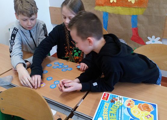 "Kaszëbsczé memos" – gra dydaktyczna grafika