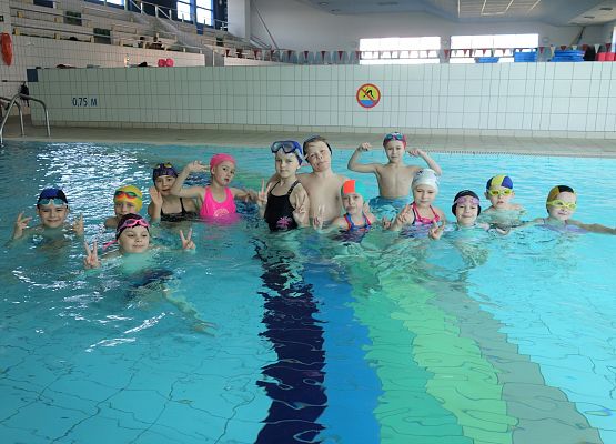 Zajęcia pływania klasa I-III grafika