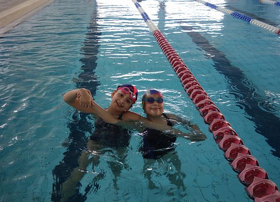 Zajęcia pływania klasa I-III grafika