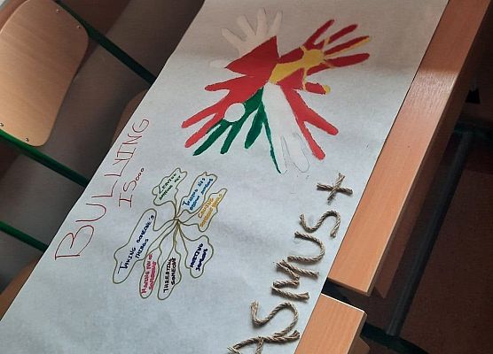 Respect. RESPonsible EduCaTion against violence  - Polska grafika