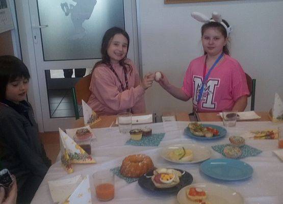 Śniadanie wielkanocne w klasach 1-3 grafika
