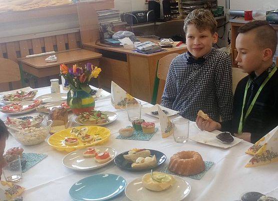 Śniadanie wielkanocne w klasach 1-3 grafika