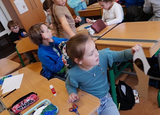 Tak uczniowie klas drugich obchodzą Dzień Ziemi - fotorelacja grafika