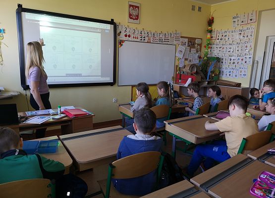 Tak uczniowie klas drugich obchodzą Dzień Ziemi - fotorelacja grafika