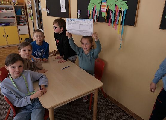 Tak uczniowie klas drugich obchodzą Dzień Ziemi - fotorelacja grafika