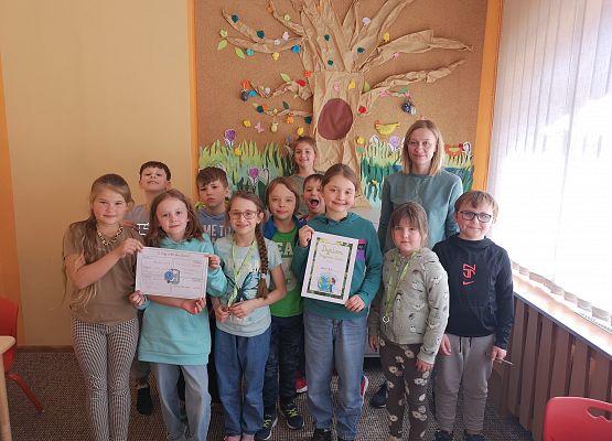 Tak uczniowie klas drugich obchodzą Dzień Ziemi - fotorelacja grafika