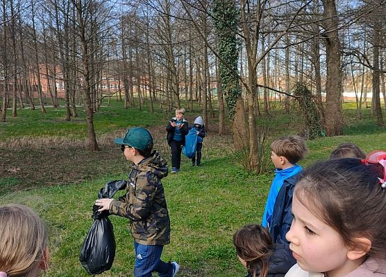 Obchody Dnia Ziemi w klasie 1 grafika