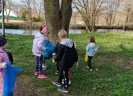 Obchody Dnia Ziemi w klasie 1 grafika