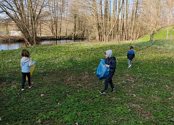 Obchody Dnia Ziemi w klasie 1 grafika