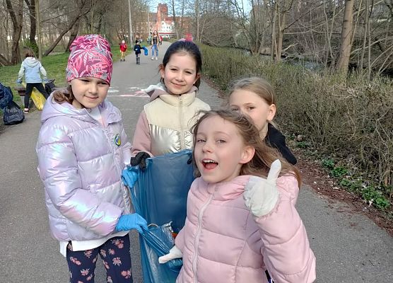 Obchody Dnia Ziemi w klasie 1 grafika