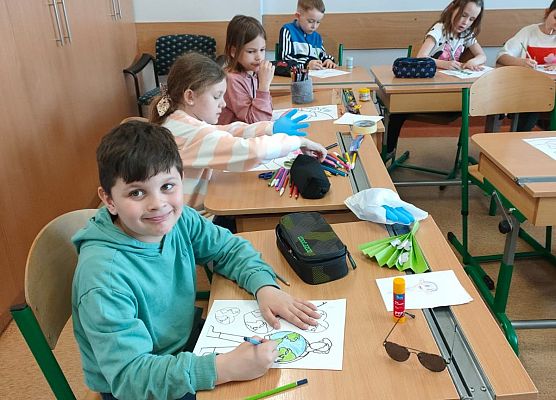 Obchody Dnia Ziemi w klasie 1 grafika