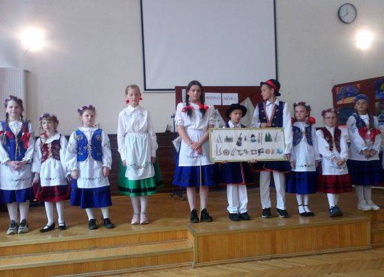 "Lęborskie Słoneczka" – występ w SP 3 w Lęborku grafika