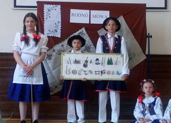 "Lęborskie Słoneczka" – występ w SP 3 w Lęborku grafika