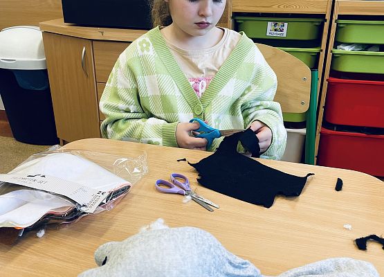 Złote rączki - kotki ze skarpetek grafika