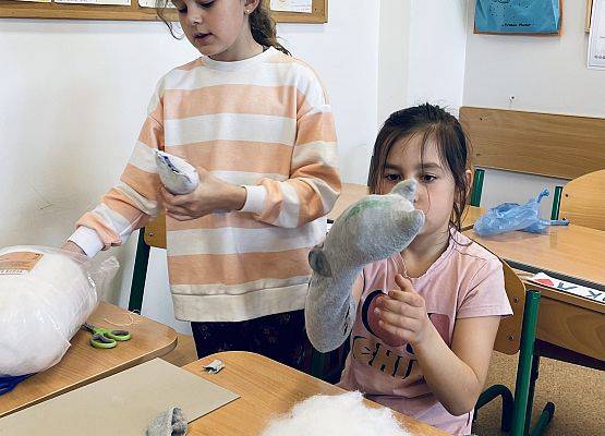 Złote rączki - kotki ze skarpetek grafika