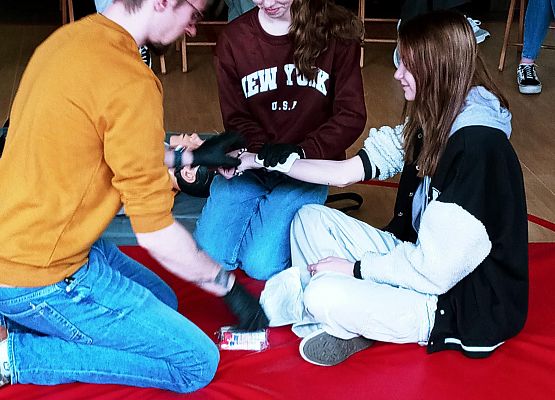 Zajęcia z pierwszej pomocy grafika