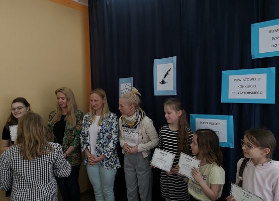 Szkolne eliminacje Konkursu Recytatorskiego Poezji Polskiej grafika