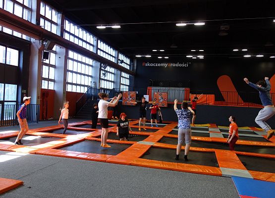 Wycieczka klasy 7 b grafika