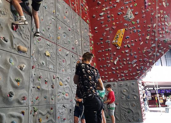 Wycieczka klasy 7 b grafika