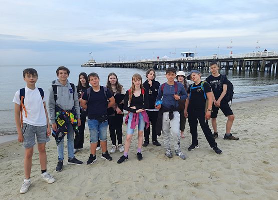 Wycieczka klasy 7 b grafika