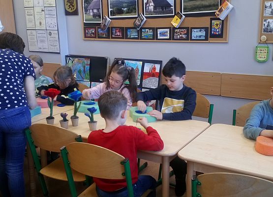 Warsztaty rękodzieła – filcowanie na sucho grafika