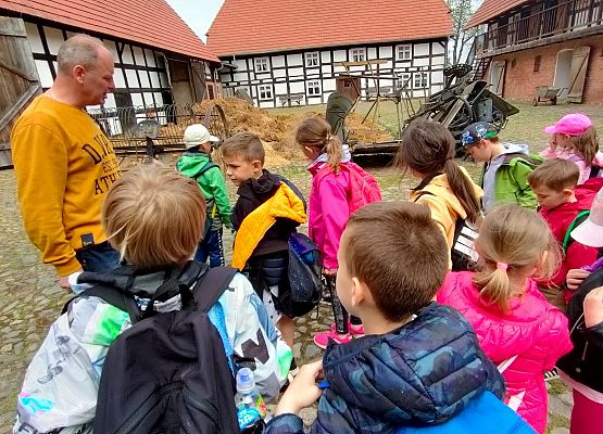 Wycieczka kaszubska klasy I do Swołowa grafika