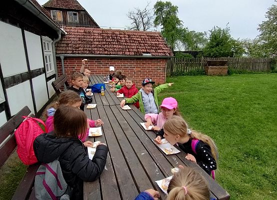 Wycieczka kaszubska klasy I do Swołowa grafika