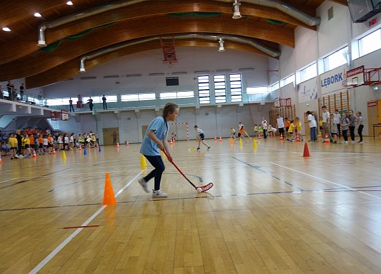 Kto z nas lepiej i prędzej grafika